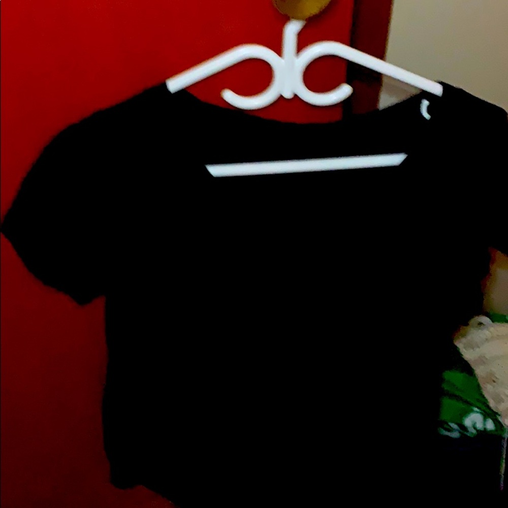 black shirt